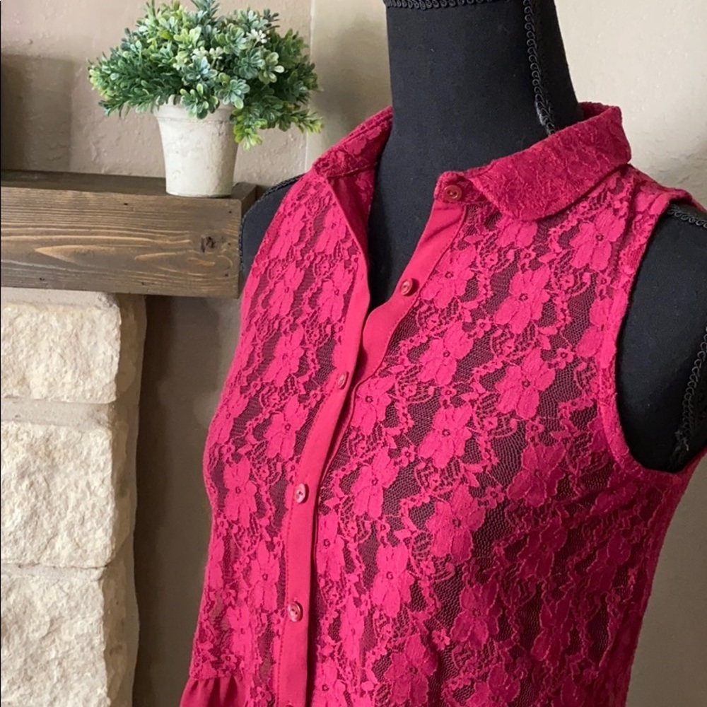 🦋5/$25 DIVIDED by H&M Lace Button Up Halter Tank - Picture 2 of 8